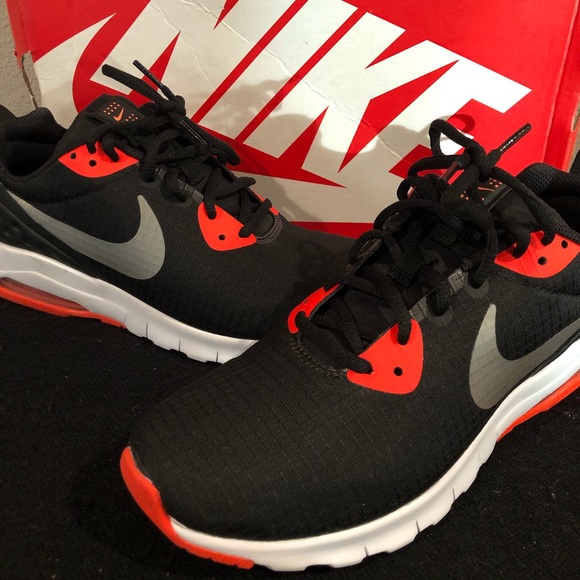 nike air max motion le